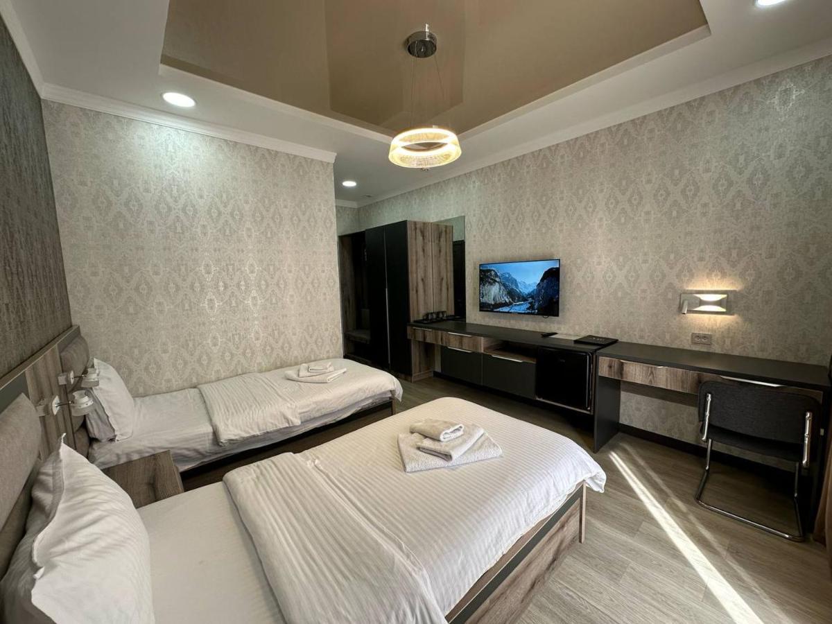 Vip Hotel Tashkent Exterior foto