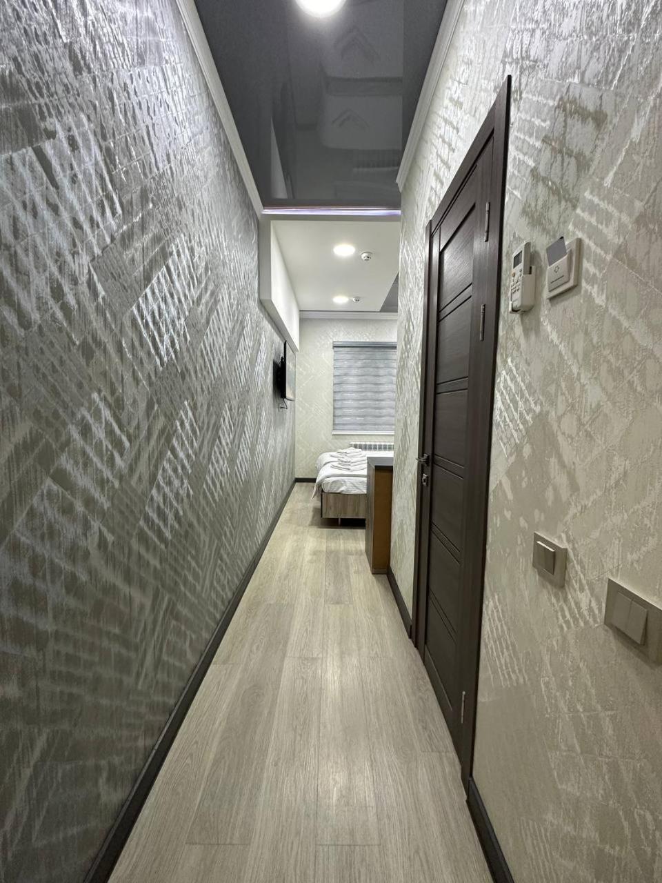Vip Hotel Tashkent Exterior foto